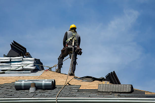 Professional Gutter Installation technician working in Harrodsburg, KY